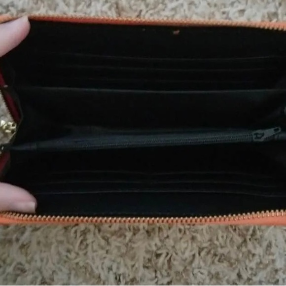 Wallet - Picture 2 of 2